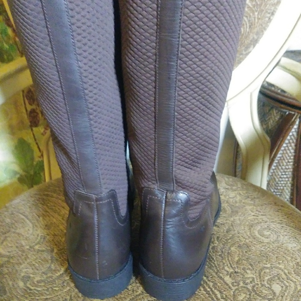 Colehaan boots!!